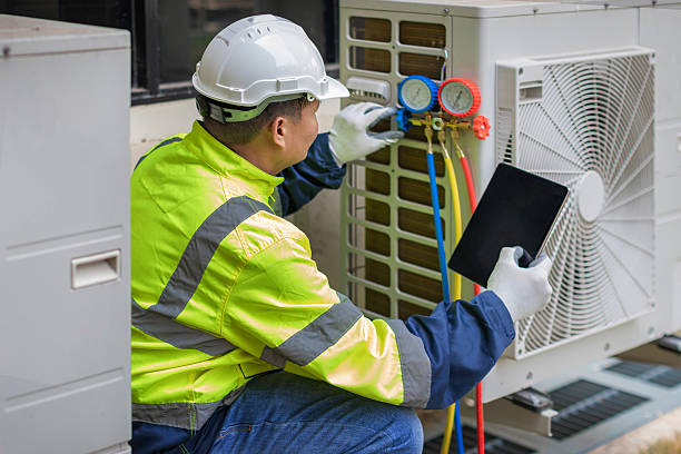 Professional Hvac Maintenance technician working in Kent, OH